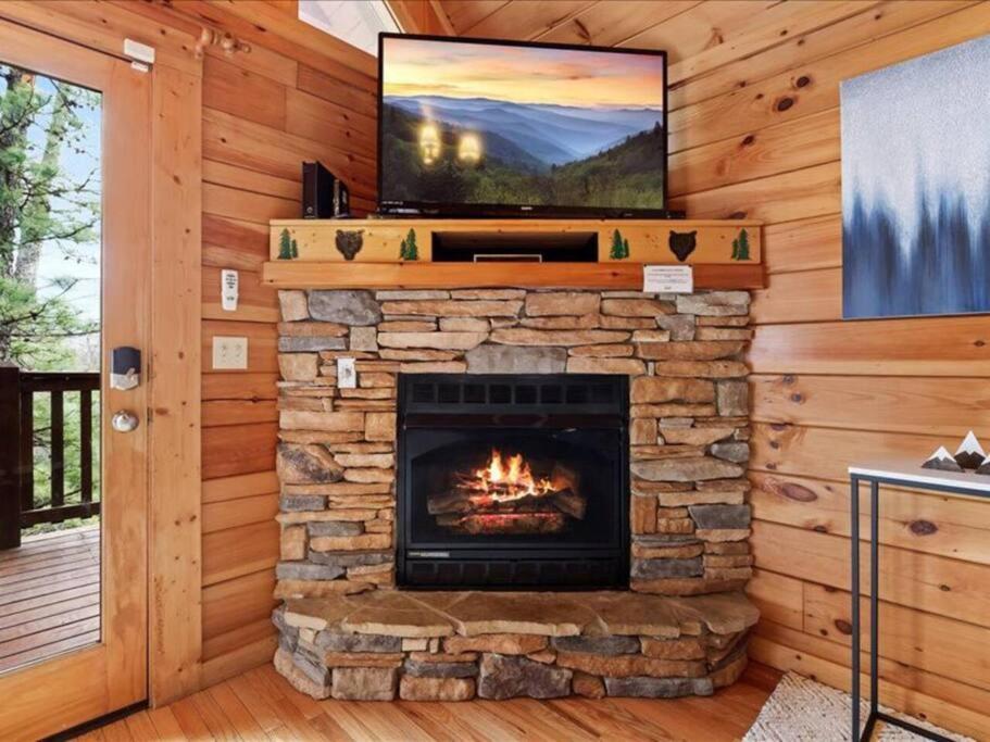 Villa Breathtaking Views Of The Smokies, 3 Mins To Gatlinburg Exterior foto