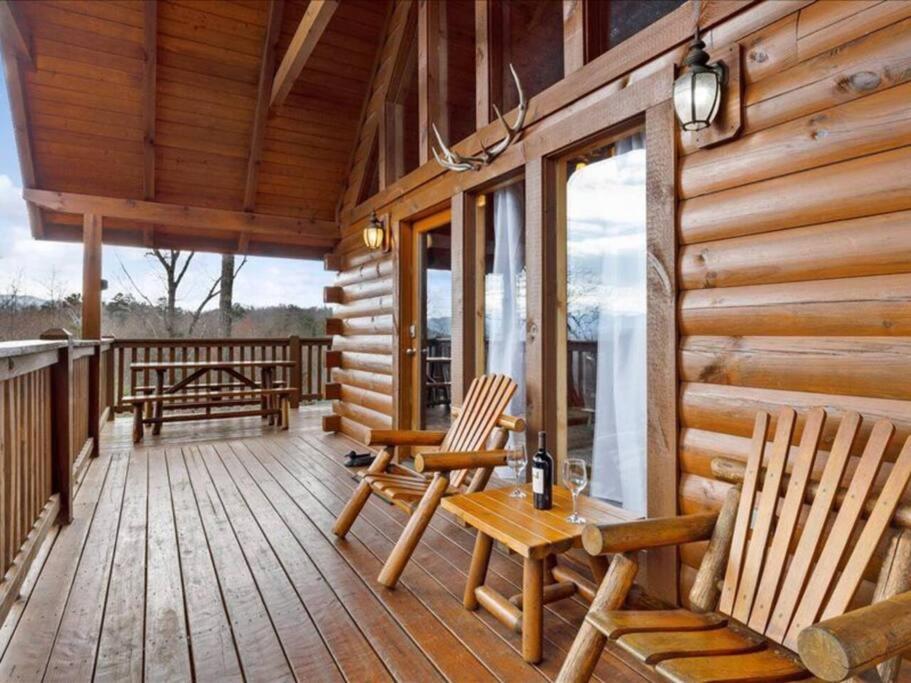 Villa Breathtaking Views Of The Smokies, 3 Mins To Gatlinburg Exterior foto